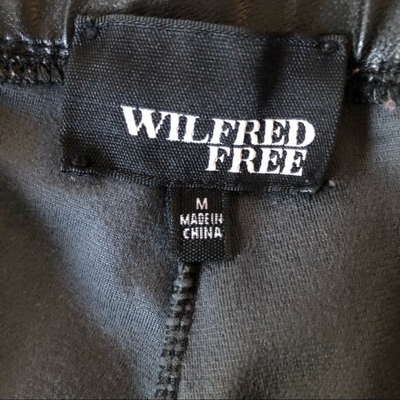 Wilfred Free vegan leather women's black leggings size Medium - Picture 4 of 4